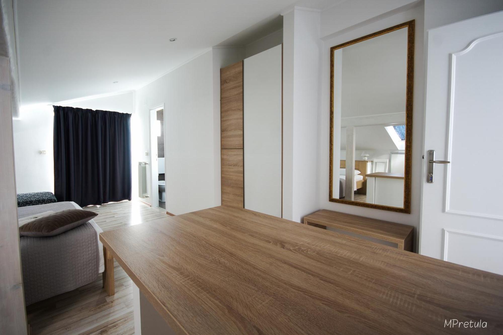 Apartments And Rooms Degra Umag Bilik gambar