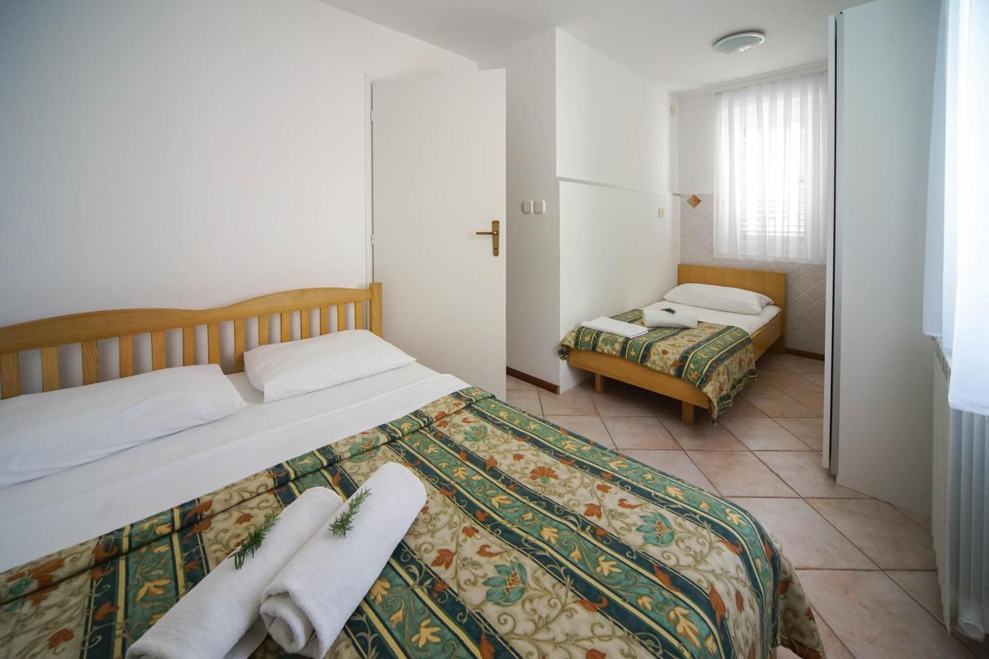 Apartments And Rooms Degra Umag Bilik gambar