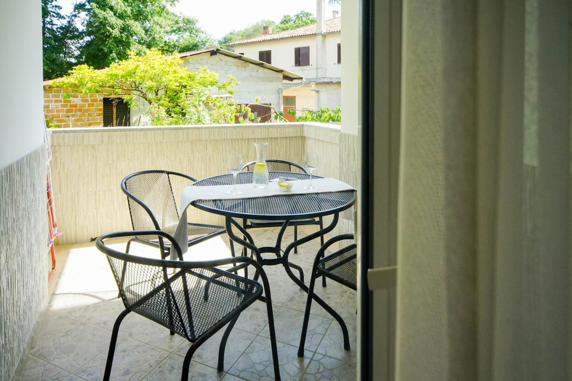 Apartments And Rooms Degra Umag Bilik gambar