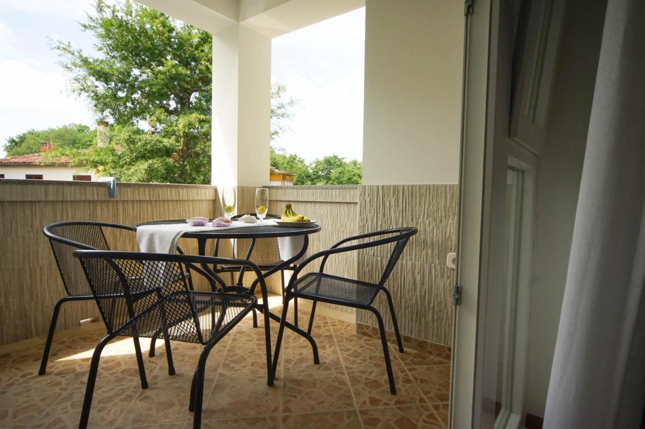 Apartments And Rooms Degra Umag Luaran gambar